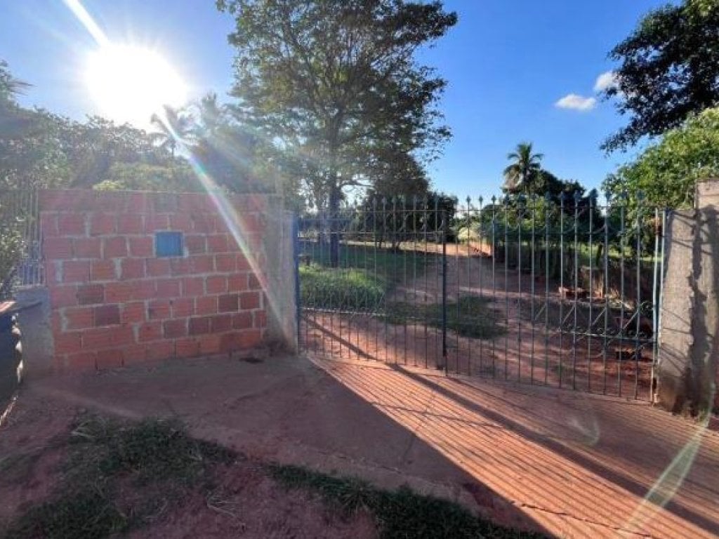 Foto de Casa em leilão no bairro Sítio de Recreio Futurama em Ilha Solteira - SP