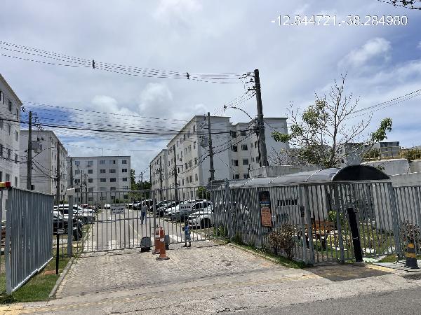 Foto de Apartamento em leilão no bairro Boa Uniao em Camaçari - BA
