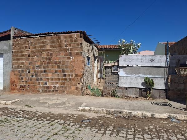 Foto de Imóvel na Rua Josefa Ferreira Sobral, 27 - Leilão em BELO JARDIM/PE