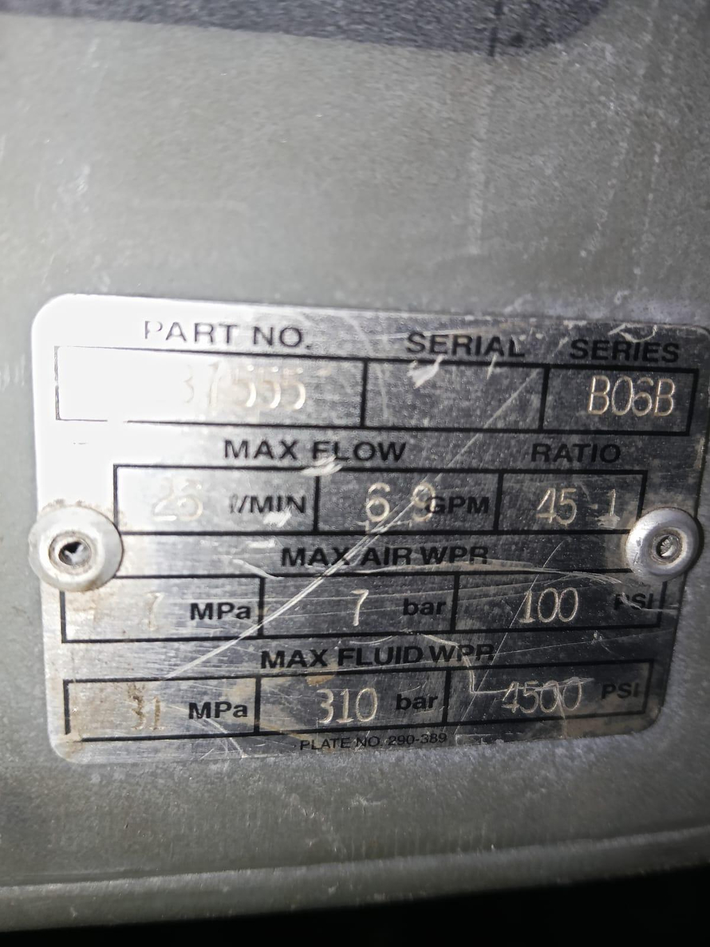 Foto de BOMBA PNEUMATICA MARCA GRACO PREMIER, MODELO 800, SERIE BO6B