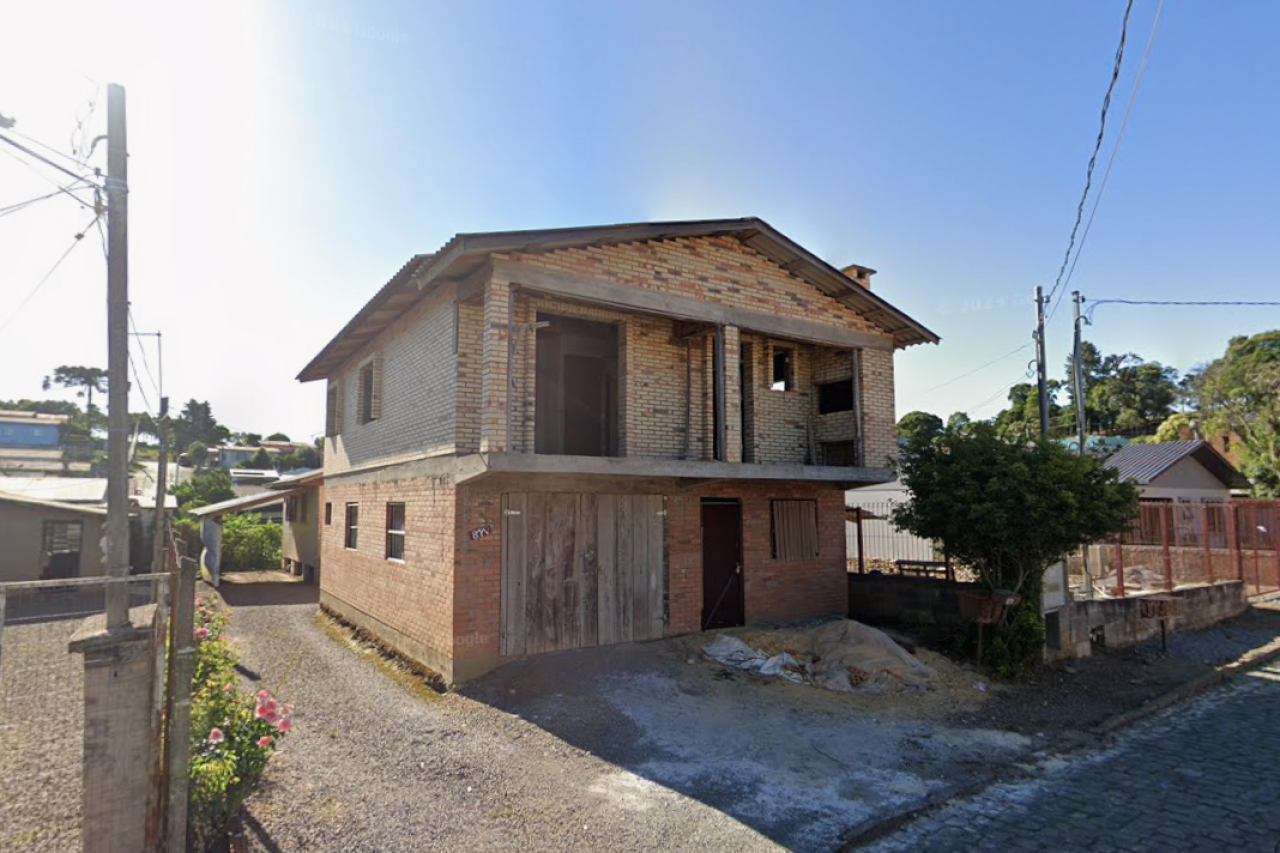 Foto de Terreno em leilão no bairro Serrano em Caxias Do Sul - RS