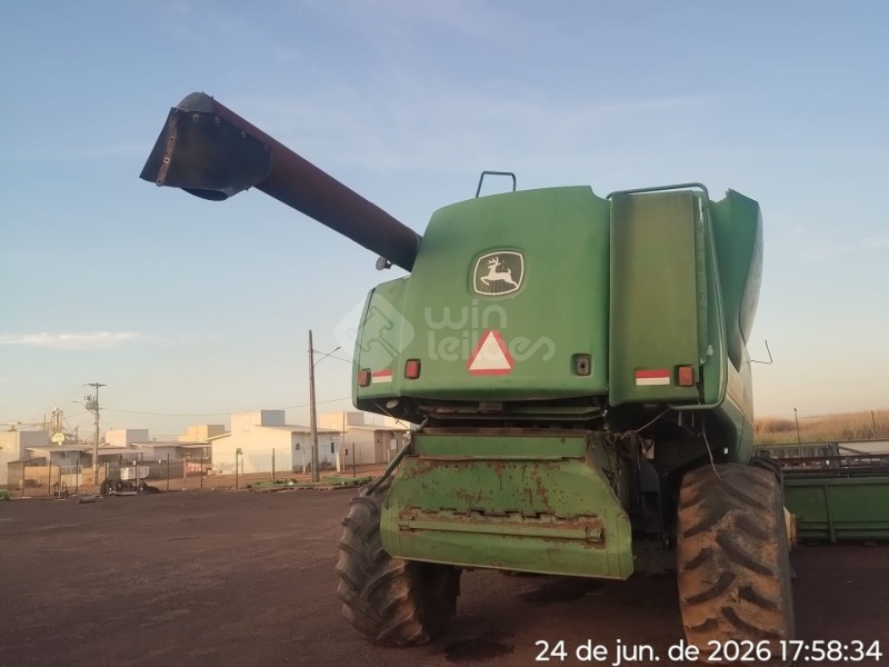 Foto de COLHEITADEIRA JOHN DEERE 9750STS - Vxxxxx1 - 2008