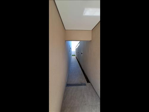 Foto de IMÓVEL URBANO- a.t. 208,90 m2- a.c. 139,60 m2- Em MOGI DAS CRUZES/SP