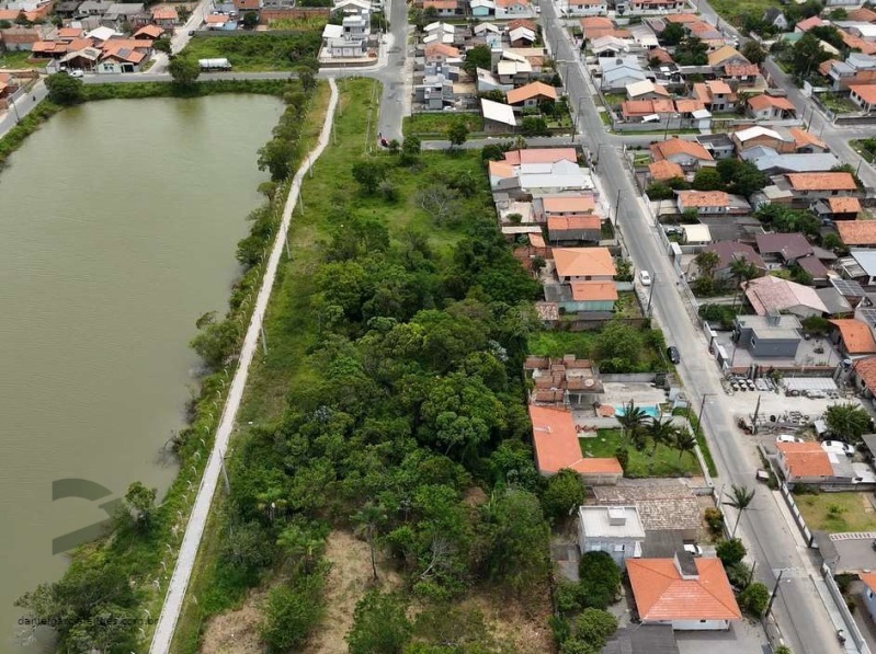 Foto de Terreno - Leilão encerrado em Capivari de Baixo/SC