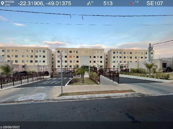 Foto de Apartamento em leilão no Jardim Country Club em Bauru - SP
