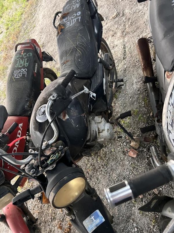 Foto de HONDA/CG 150 FAN ESI, ANO/MOD 2010/2010, COR PRETO, COMBUSTIVEL GASOLINA, PLACA EQF3200 - AL, RENAVAM 212125370, ID CHASSI 9C2KC1550AR104881