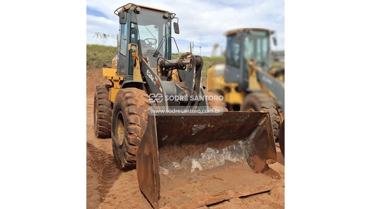 Foto de pá carregadeira john deere 624k - 2017