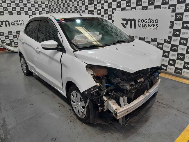 Foto de FORD KA SE 1.0 HA C 2018/2019 FLEX