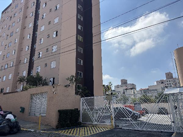 Foto de Apartamento em leilão no bairro Vila Santa Teresa em São Paulo - SP