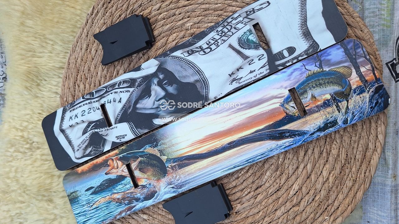 Foto de expositor em mdf 4m de dólares e pesca