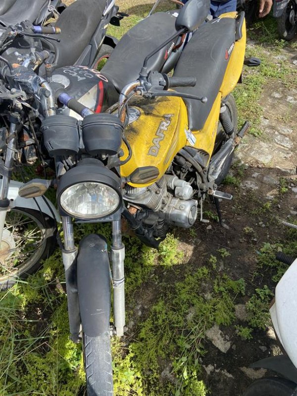 Foto de DAFRA/SPEED 150, ANO/MOD 2009/2010, COR AMARELA, COMBUSTIVEL GASOLINA, PLACA NMM7750 - AL, RENAVAM 273128329, ID CHASSI 95VCA4L59AM006522, I