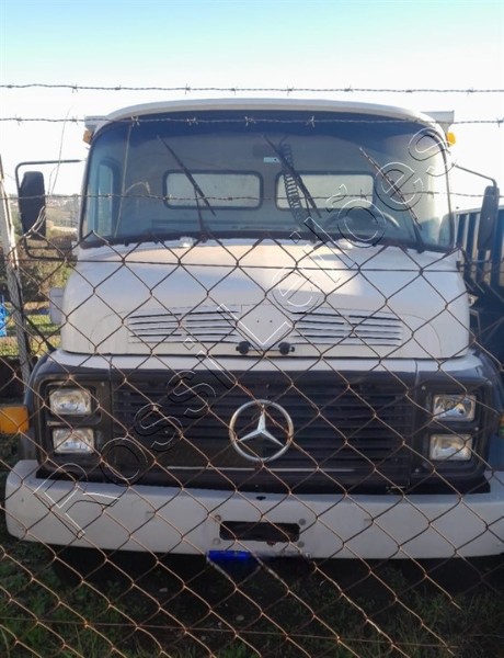 Foto de M.BENZ/L 1113 ANO 1983/1983 - COR BRANCA - DIESEL NO ESTADO