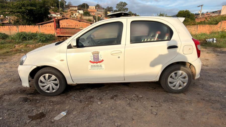 Foto de AUTOMOVEL, TOYOTA/ETIOS HB X 13L MT, BRANCA, 2018/2018, ALCOOL/GASOLINA, CHASSI: 9BRK19BT4J2111277, RENAVAM: 01150518496, NO ESTADO EM QUE SE ENCONTRA.