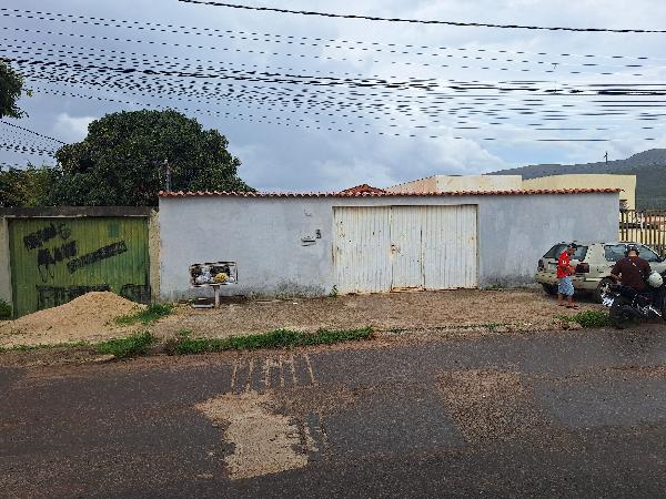 Foto de Imóvel na Avenida Tom Jobim, 41 - Leilão em IBIRITE/MG