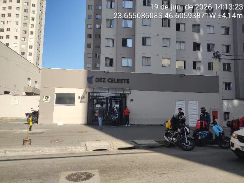 Foto de Apartamento em leilão no Condomínio Residencial Dez Celeste em São Paulo - SP