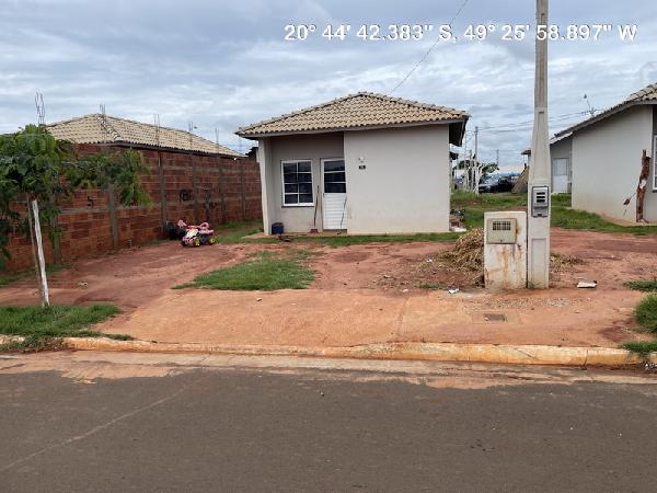 Foto de Casa em leilão no Residencial Jose Bernardes Coelho em São José Do Rio Preto - SP