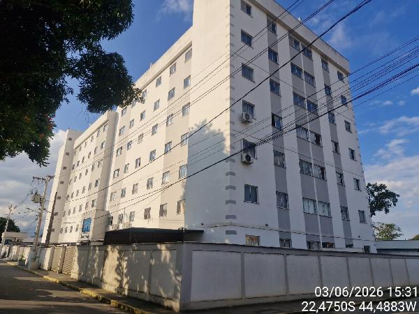 Foto de Apartamento em leilão no bairro Alegria em Resende - RJ