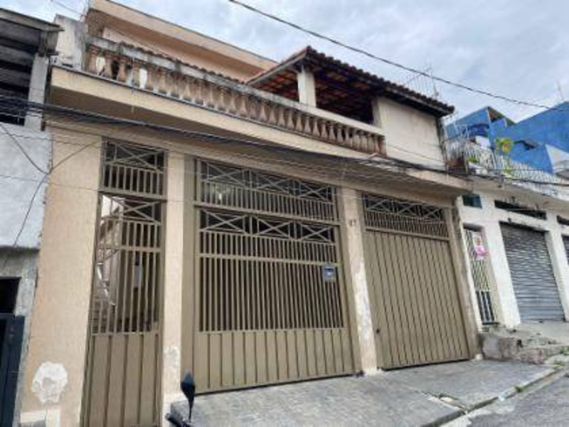 Foto de Casa em leilão no bairro Parque Ramos Freitas em São Paulo - SP