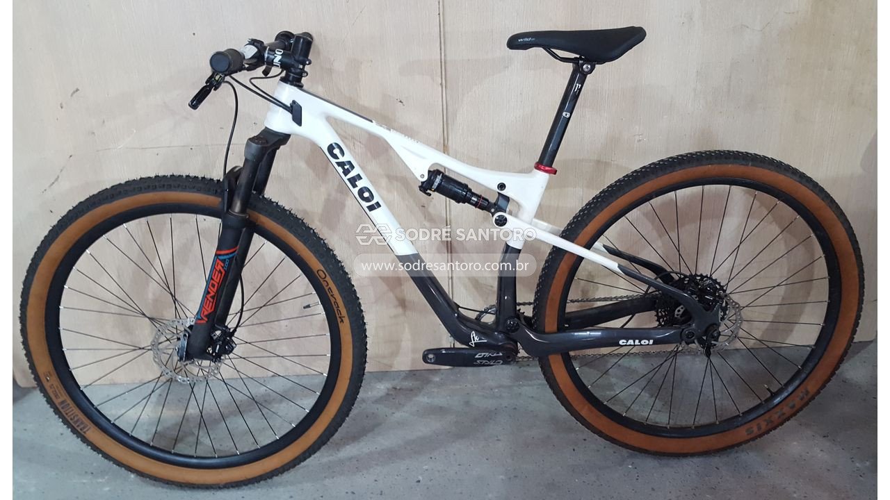 Foto de bicicleta caloi elite carbon fs xma0816