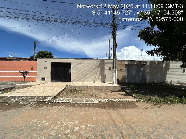 Foto de Casa em leilão no bairro Centro em Extremoz - RN