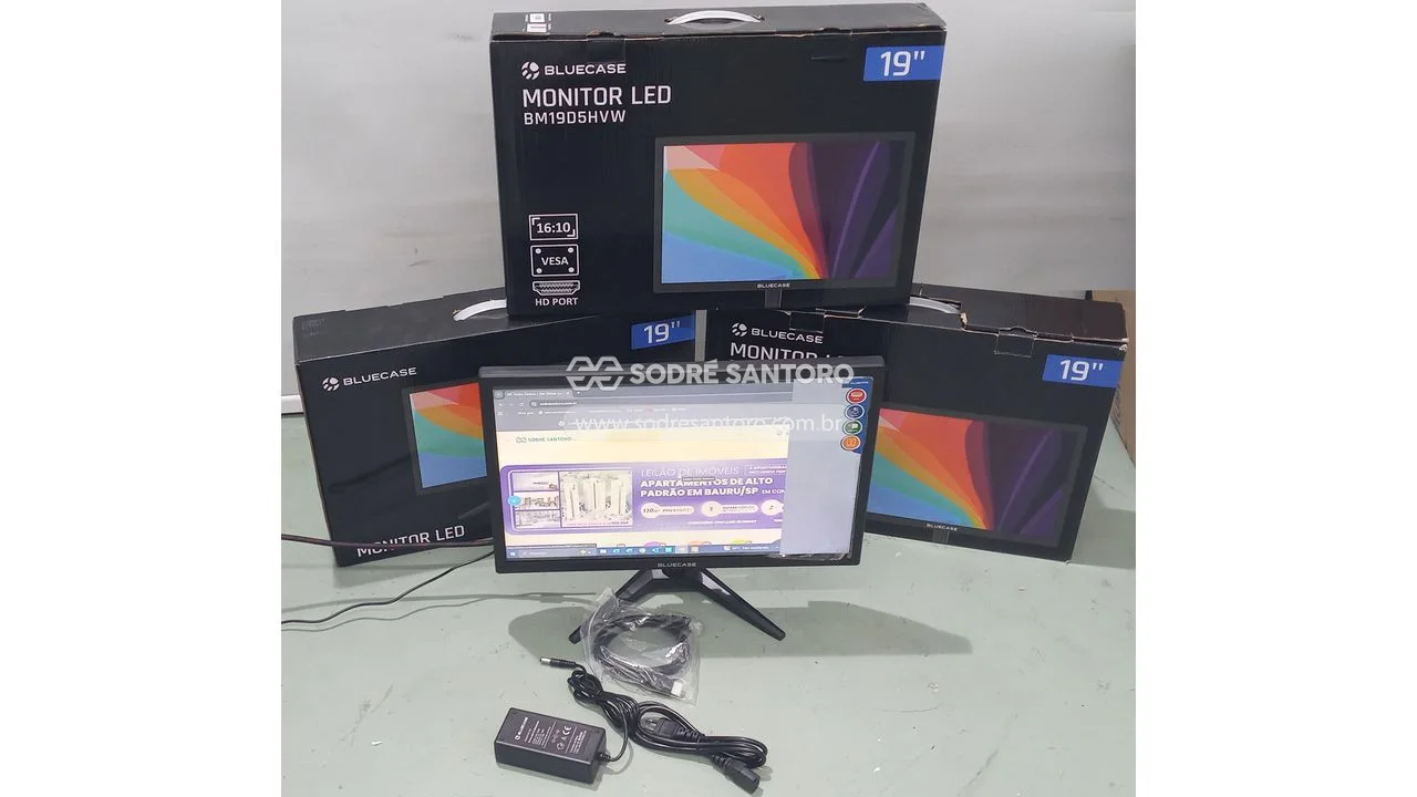 Foto de 3 monitores led 19' bluecase bm19d5hvw