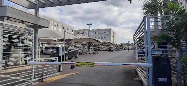 Foto de Apartamento em leilão no bairro Jardim Heitor Rigon em Ribeirão Preto - SP