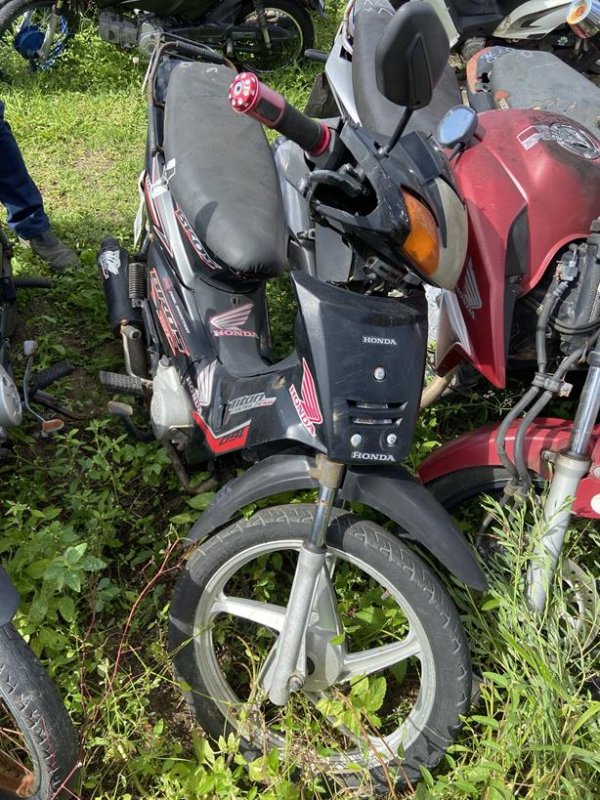 Foto de SHINERAY/50Q, ANO/MOD 2017/2017, COR PRETA, COMBUSTIVEL GASOLINA, PLACA 1 EMPLAC - N/I, RENAVAM 1466204165, ID CHASSI 99HPH2050HS000971, ID