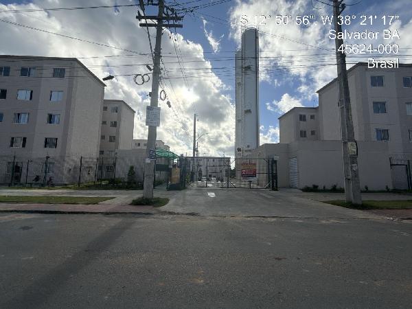 Foto de Apartamento em leilão no bairro Areia Branca em Salvador - BA
