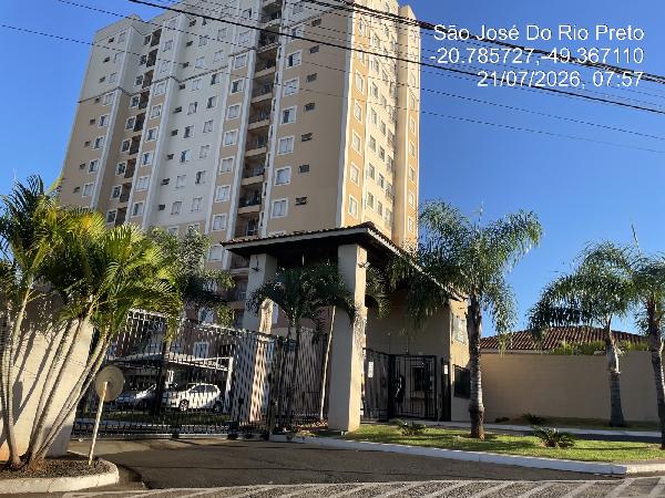 Foto de Apartamento em leilão no bairro Jardim Santa Rosa Ii em São José Do Rio Preto - SP