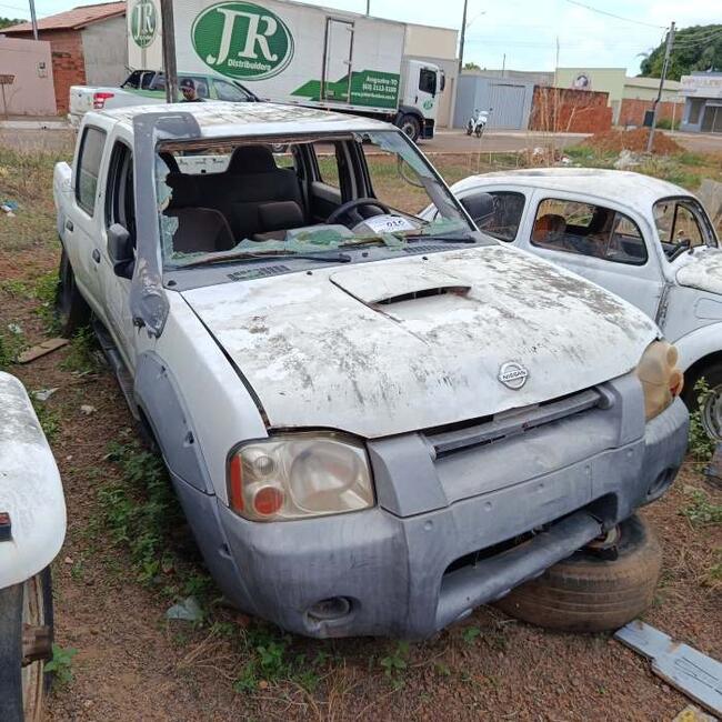Foto de SUCATA - 205502 FRONTIER 4X4 XE (NACIONAL) 2005