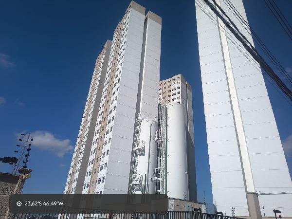 Foto de Apartamento em leilão no bairro Fazenda da Juta em São Paulo - SP
