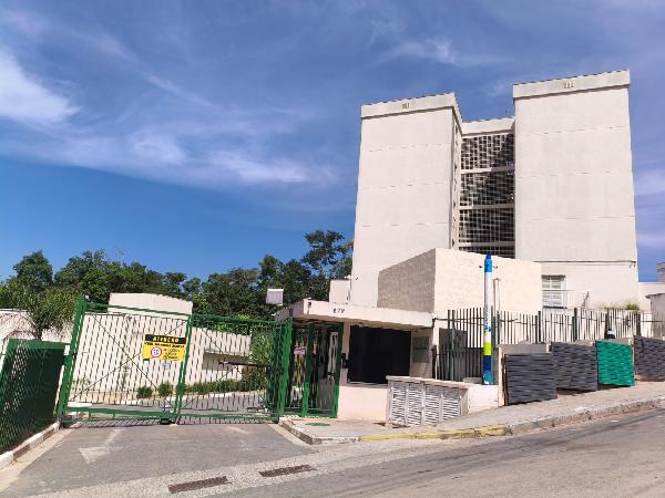 Foto de Apartamento em leilão no bairro Lageado em Cotia - SP
