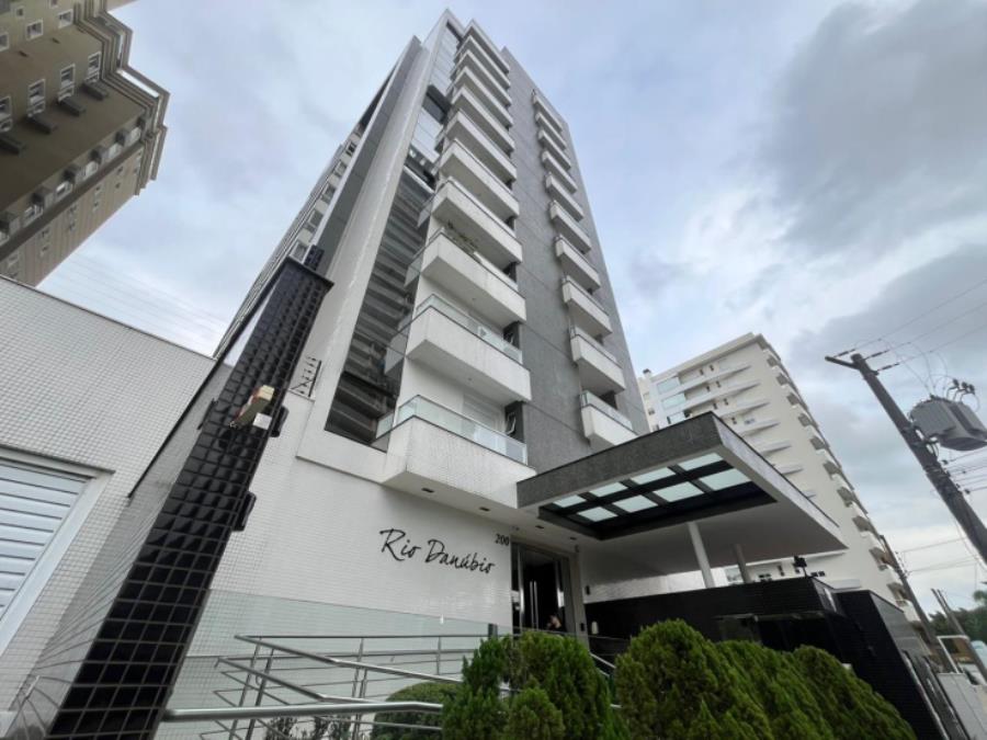 Foto de Apartamento com Vaga e 3 Suites em Joinville SC