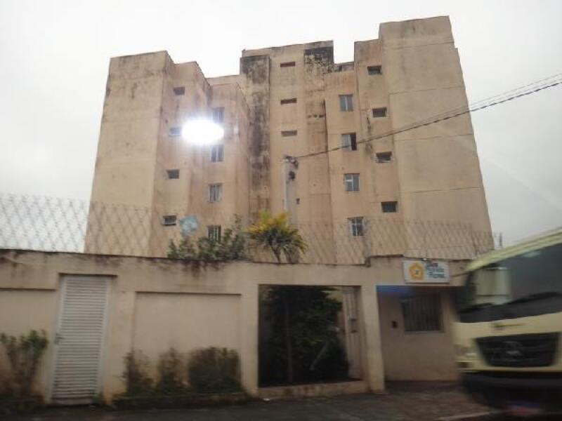 Foto de Apartamento em leilão no Condomínio Morada das Flores em Francisco Morato - SP