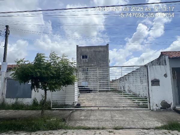 Foto de Apartamento em leilão no bairro Jardins em São Gonçalo Do Amarante - RN