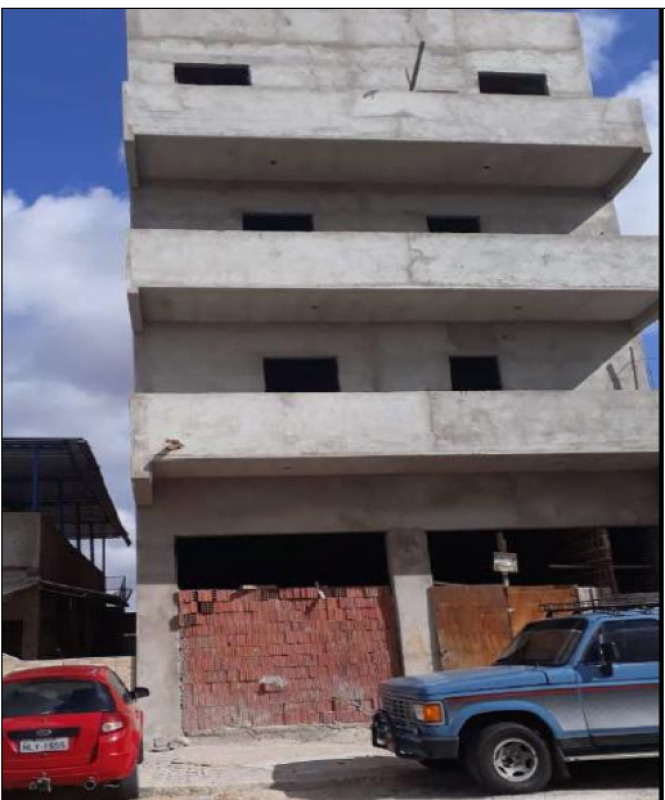 Foto de UM TERRENO/PRÉDIO LOCALIZADO NA CIDADE DO CEARÁ