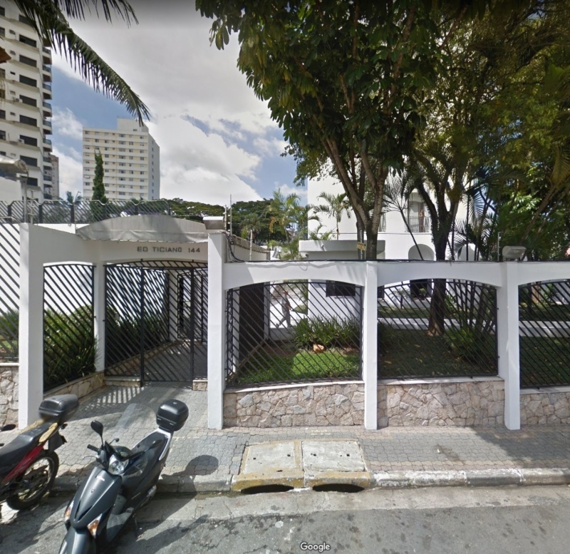Foto de Apartamento em leilão no Condomínio Conjunto Renascença em São Paulo - SP