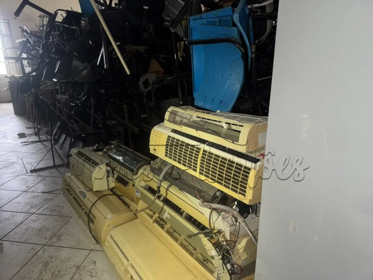Foto de SUCATAS EM GERAL