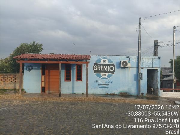 Foto de Casa em leilão no bairro Divisa em Sant'ana Do Livramento - RS