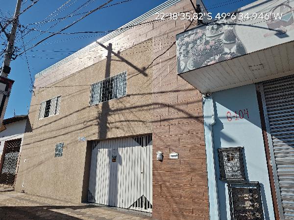 Foto de Casa em leilão no bairro Parque Jaraguá em Bauru - SP