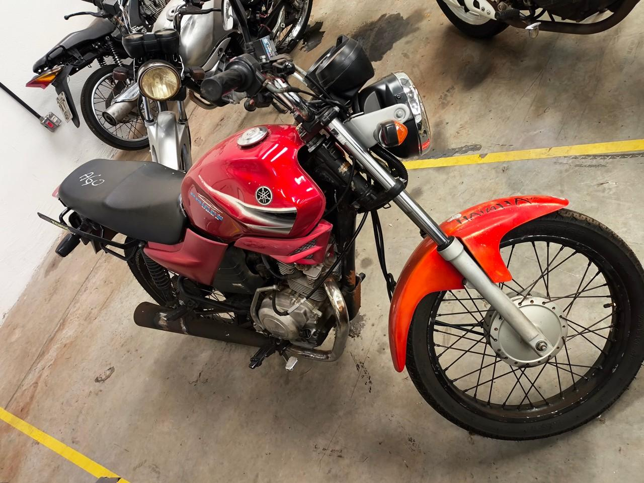 Foto de SUCATA YAMAHA/YBR 125K, 2006/2006, VERMELHO