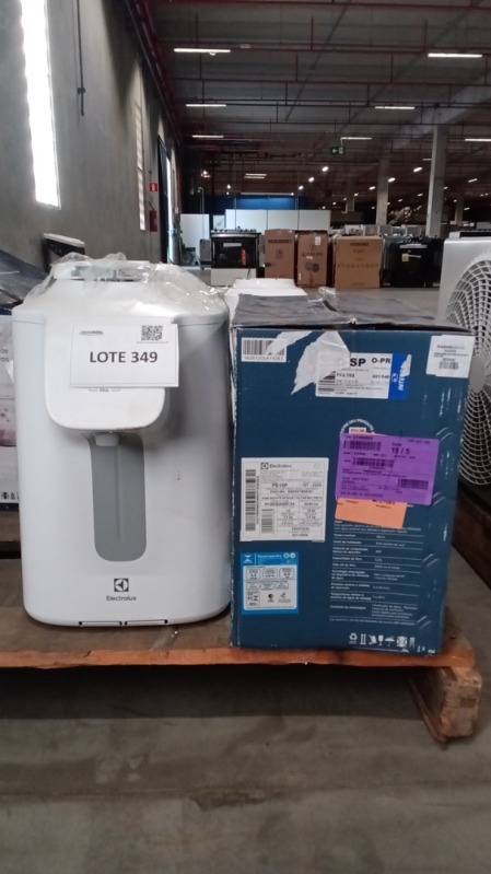 Foto de PURIFICADOR ELECTROLUX PC01B BRANCO 220V | PURIFICADOR ELECTROLUX PE15P PRETO BIV