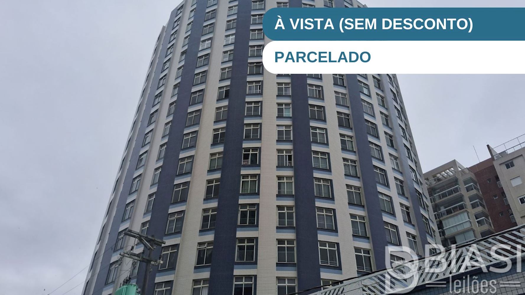 Foto de Apartamento em leilão no Edifício Abarebebê em Itanhaém - SP