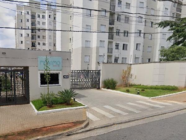 Foto de Apartamento em leilão no Parque Reboucas em São Paulo - SP