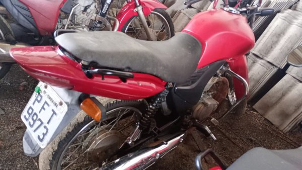 Foto de HONDA/CG 125 FAN KS, ANO/MOD 2012/2013, COR VERMELHA, COMBUS ALCO/GASOL, PLACA PFT9973