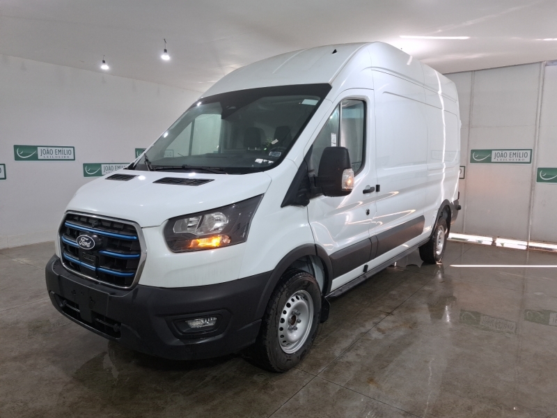 Foto de FORD E TRANSIT F35LAAB 2025 / 2026 BRANCA ELETRICO (N° FIPE 003514-9)