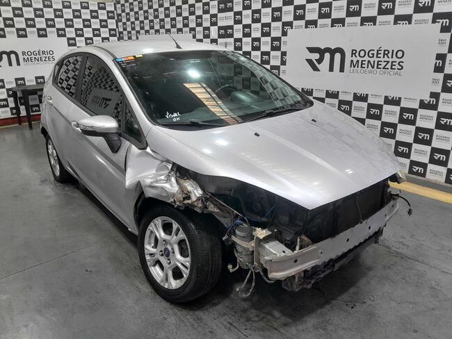 Foto de FORD FIESTA HA 1.6L SE A 2013/2014 FLEX