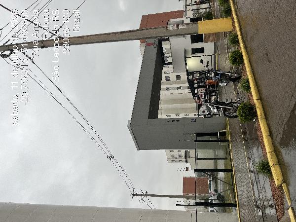 Foto de Apartamento em leilão no bairro Feitoria em São Leopoldo - RS
