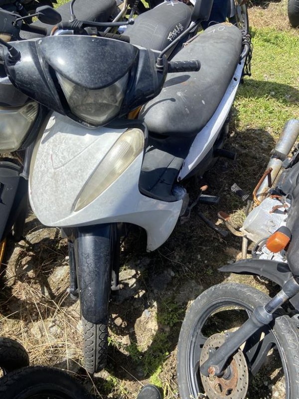 Foto de I/CHARMING BRAVAX BX50CC, ANO/MOD 2014/2015, COR BRANCA, COMBUSTIVEL GASOLINA, PLACA QWL4F32 - AL, RENAVAM 1228542900, ID CHASSI LTEXCBLB4F1