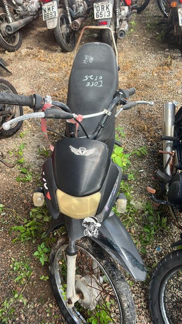 Foto de HONDA/POP100, ANO/MOD 2009/2009, COR PRETO, COMBUSTIVEL GASOLINA, PLACA NMB4127 - AL, RENAVAM 166526894, ID CHASSI 9C2HB02109R028271, ID MOT